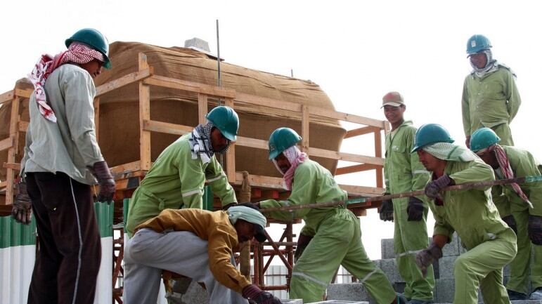 Mondiali in Qatar, 1200 operai morti