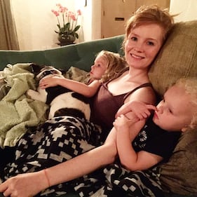 James e Kimberly Van Der Beek: foto di famiglia in attesa del quarto figlio 15