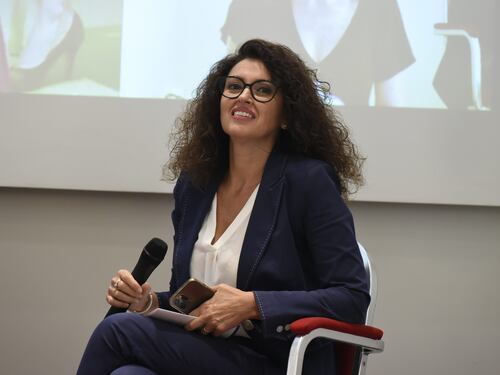 "Ue fuori dalla realtà. Sostituiremo il reddito di cittadinanza"