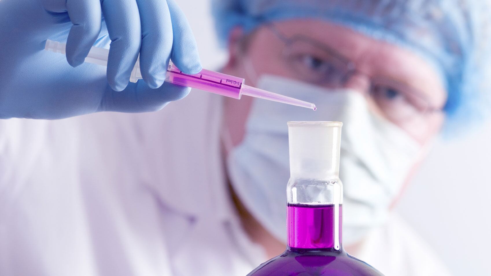 La Pfizer alza bandiera bianca: vincono Alzheimer e Parkinson