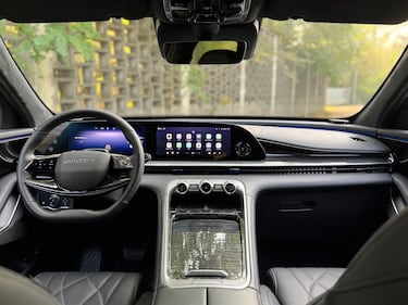 Omoda 9: guarda la gallery del nuovo maxi SUV ibrido cinese 11
