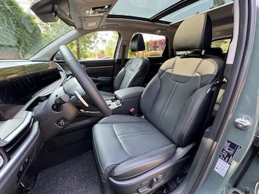 Kia Sorento 2024: guarda la gallery del rinnovato SUV da famiglia, anche Diesel 18