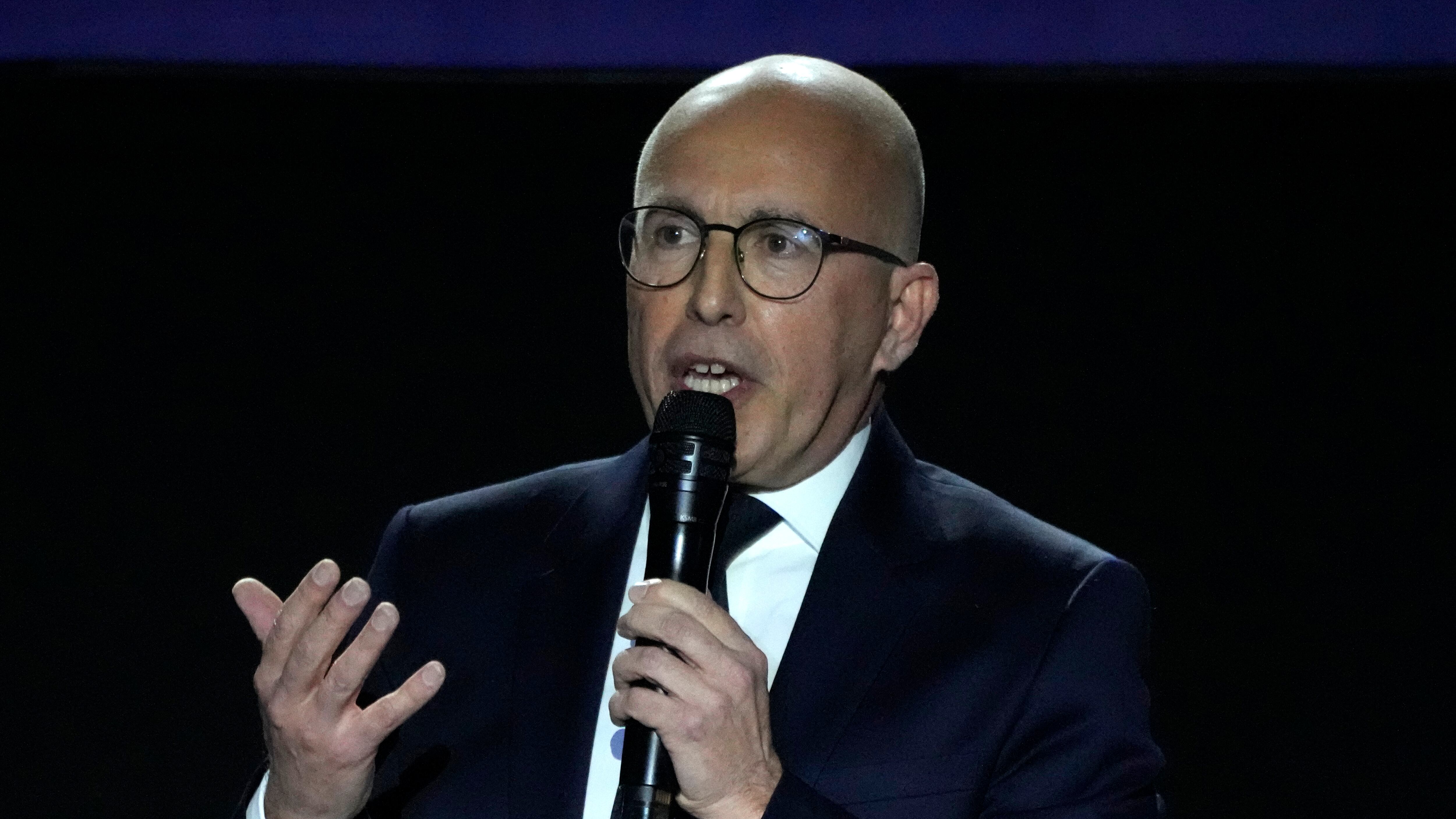 Regalo dei pm a Macron: Ciotti indagato