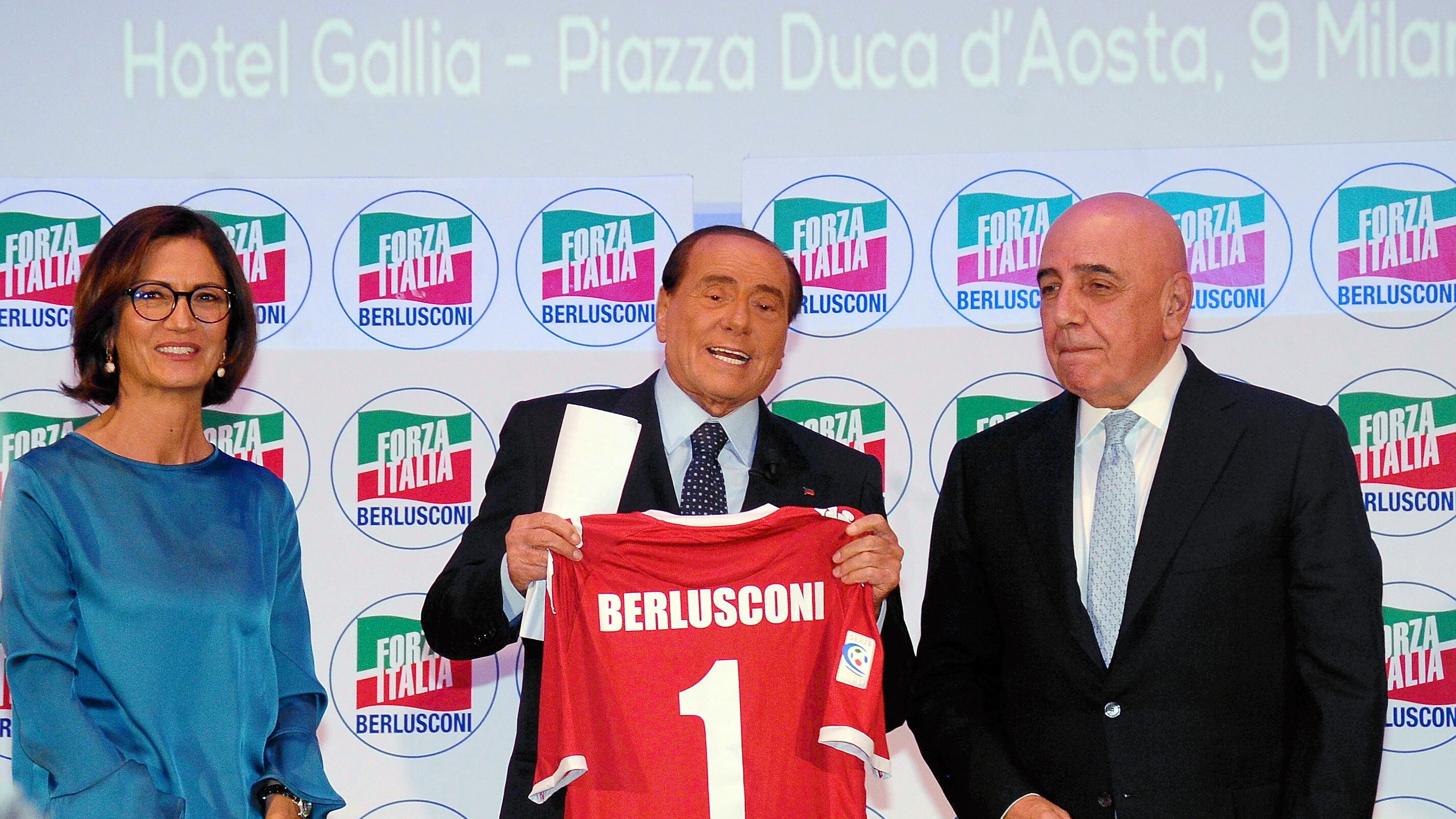 C'è Milan-Monza. Berlusconi: «Chi scelgo? Io vivo per il futuro»