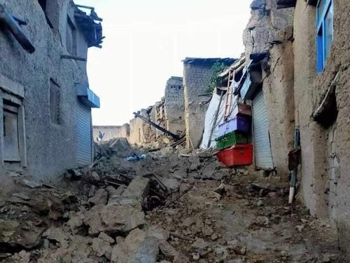 "Oltre 900 morti": violento terremoto in Afghanistan