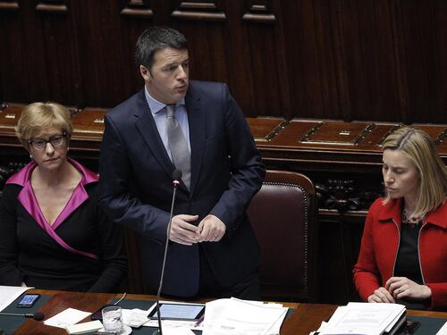 Renzi parla alla Camera: "L'Europa è in difficoltà. A rischio populismi"