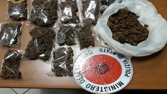Ventitré arresti per droga in Centrale e corso Como
