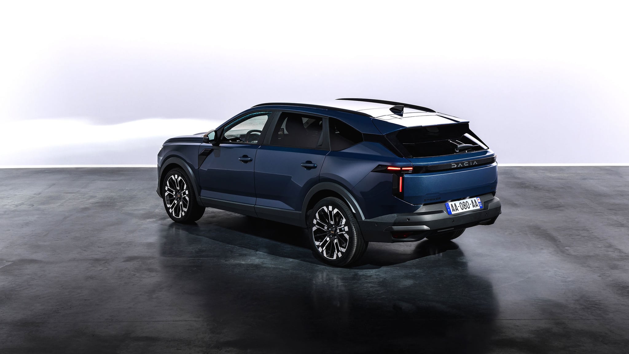 Dacia Striker, il crossover che fonde SUV, station wagon e berlina per conquistare il segmento C