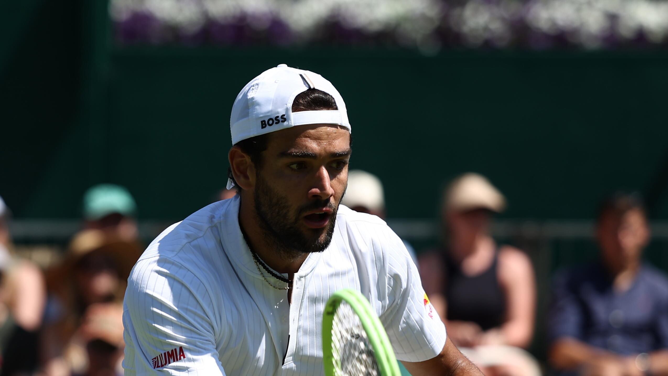 Wimbledon, un super Berrettini domina De Minaur e vola al terzo turno