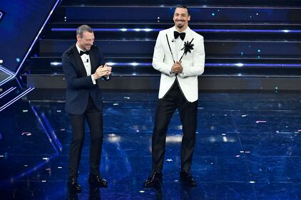 Ibrahimovic alla finale di Sanremo 2021 5