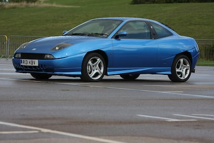 Fiat Coupé, guarda tutte le foto 4