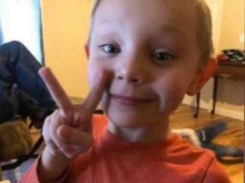 Bimbo scomparso a Natale: trovato morto in uno stagno ghiacciato