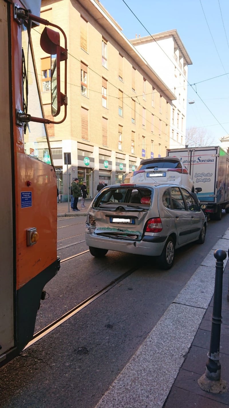 Tamponamento in corso San Gottardo 6