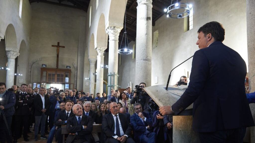 Renzi mette già le mani avanti e prepara il duello con Di Maio