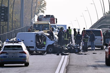Le immagini dell'incidente di Bergamo: 2 morti e un ferito gravissimo 3