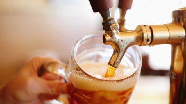 Ditta Usa dà a una birra il nome di un dio indù. Ira di New Delhi