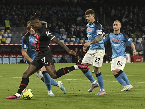Il Milan di Leao fa poker. Una botta da Champions al Napoli dei sogni