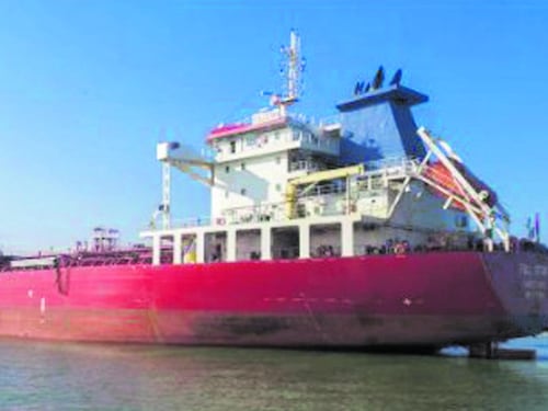 Gli Stati Uniti: "Respinte 6 navi". Ma con l'Iran colloqui imminenti