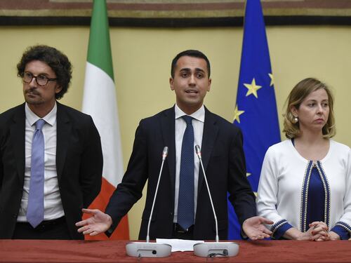 Ecco l'offerta di Di Maio: rinuncia alla premiership ma vuole fare il ministro