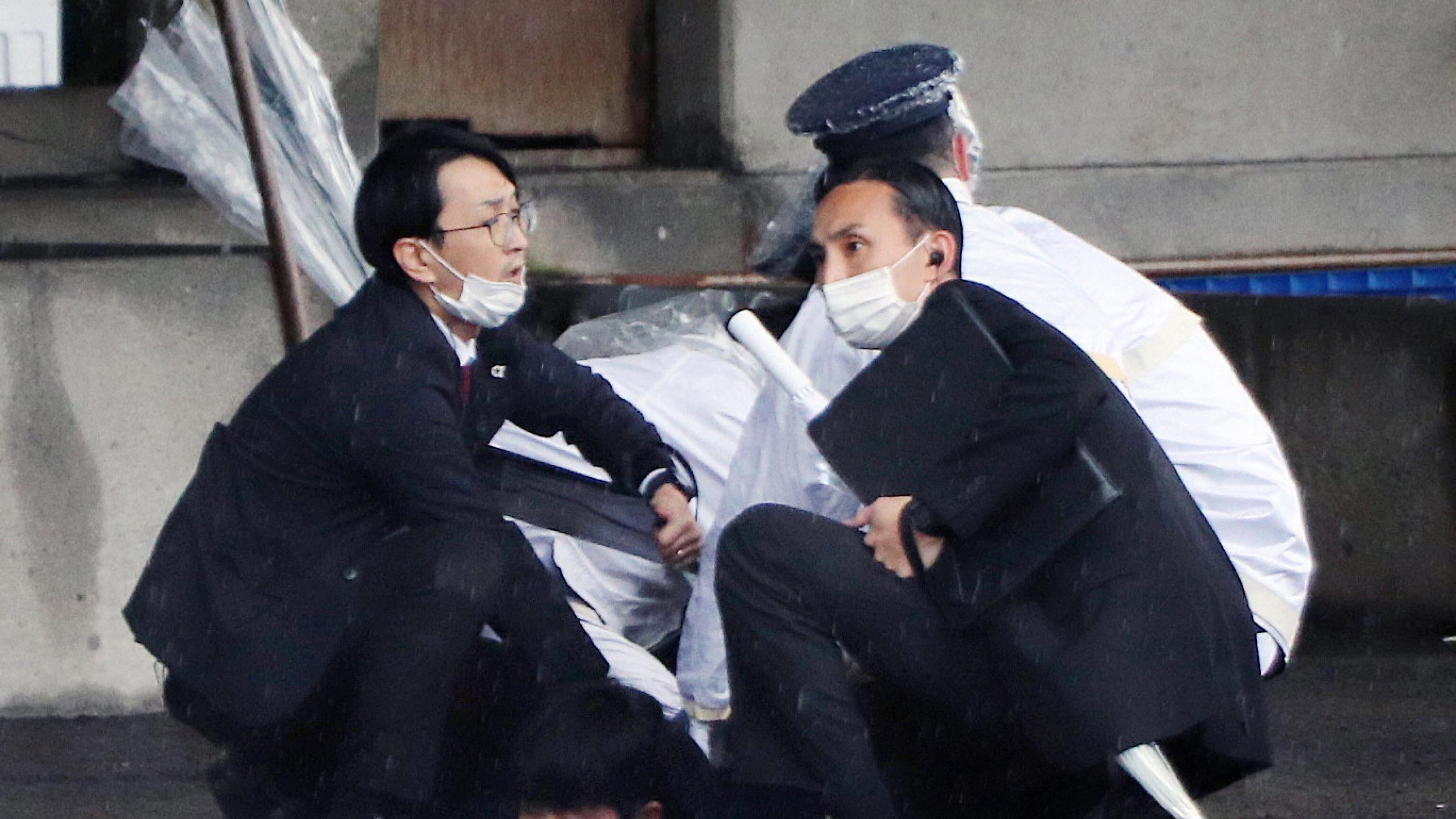 Bomba contro Kishida: premier giapponese illeso. Arrestato un uomo