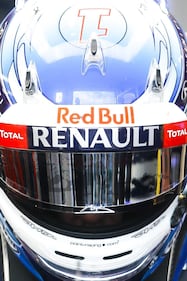 Formula 1, in Australia le iniziali di Schumi sui caschi 2
