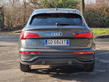 Audi Q5 Spoortback PHEV, guarda le foto 10