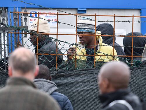Rivelazione dei sondaggi: "Ha paura dei migranti pure chi vota a sinistra"