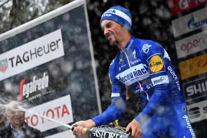 Le foto del francese Alaphilippe alla Milano-Sanremo 1