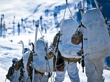 Ice Patrol, l'esercitazione delle truppe alpine dell'Esercito 7