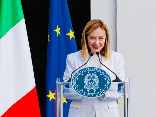 "Misura sbagliata, troviamo un accordo". Meloni non esclude "risposte adeguate"
