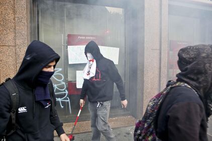 FOTO: E questi qui vorrebbero cambiare la scuola? 1