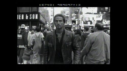 la "True Story" di Raz Degan 12