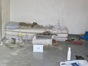 Milano, degrado in via Sbodio 3