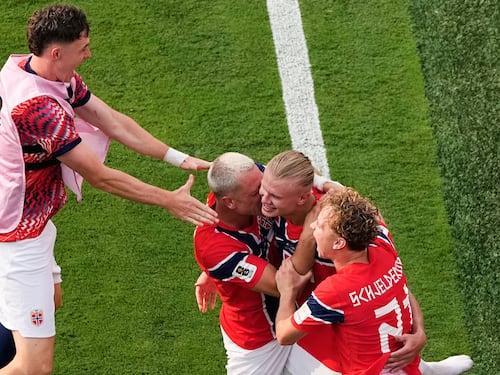 Mondiale senza pace per la Norvegia: muffe e stanze sporche, cambiato l’hotel a Miami