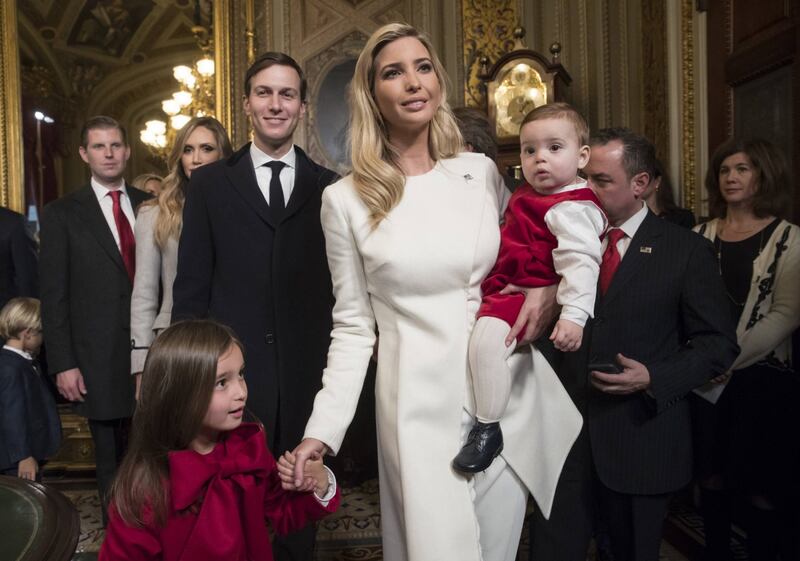 Melania e Ivanka Trump: moglie e figlia del presidente 6