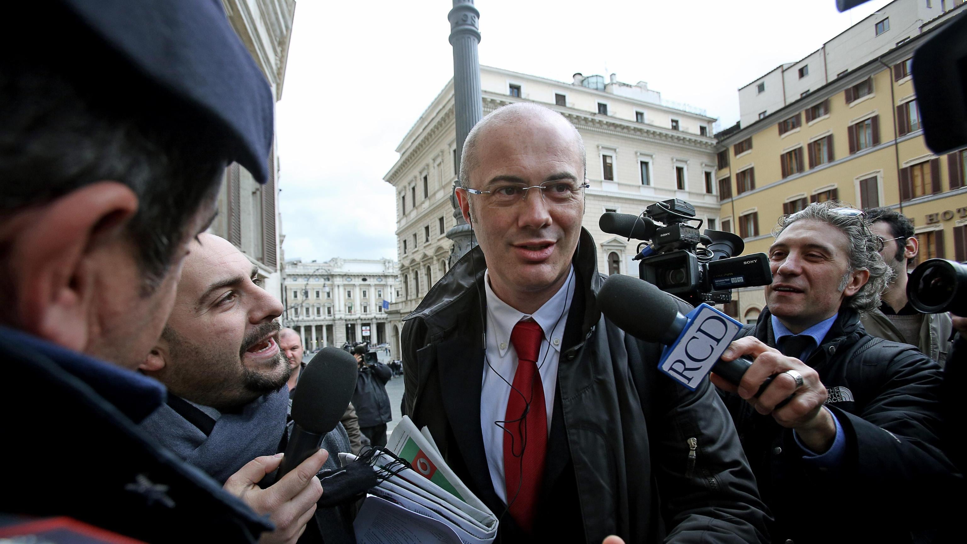 I grillini entrano in Parlamento. E sdoganano il pranzo alla buvette