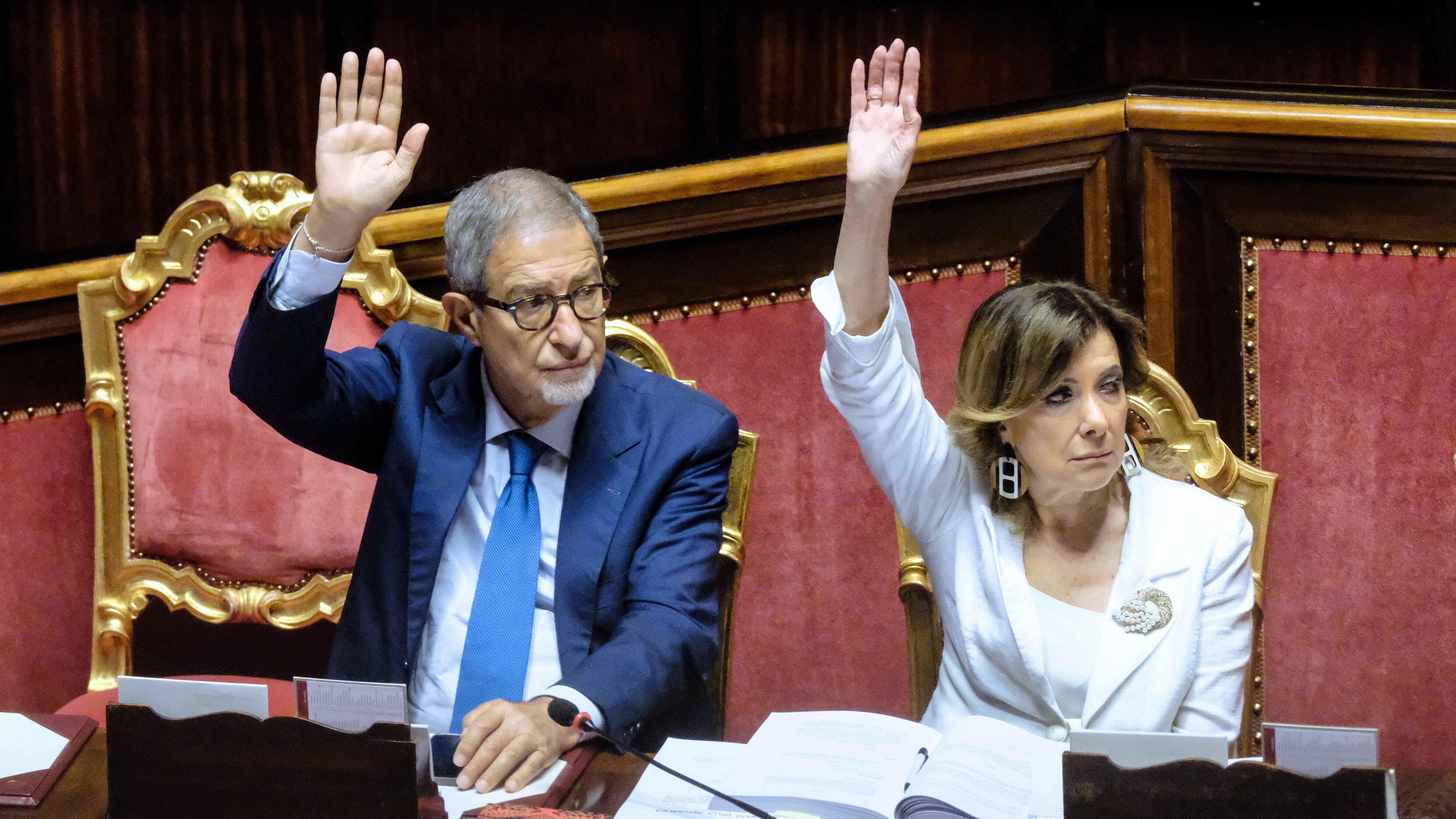 Suffragio universale e premio: cosa cambia con l'approvazione dell'articolo 5 sul premierato