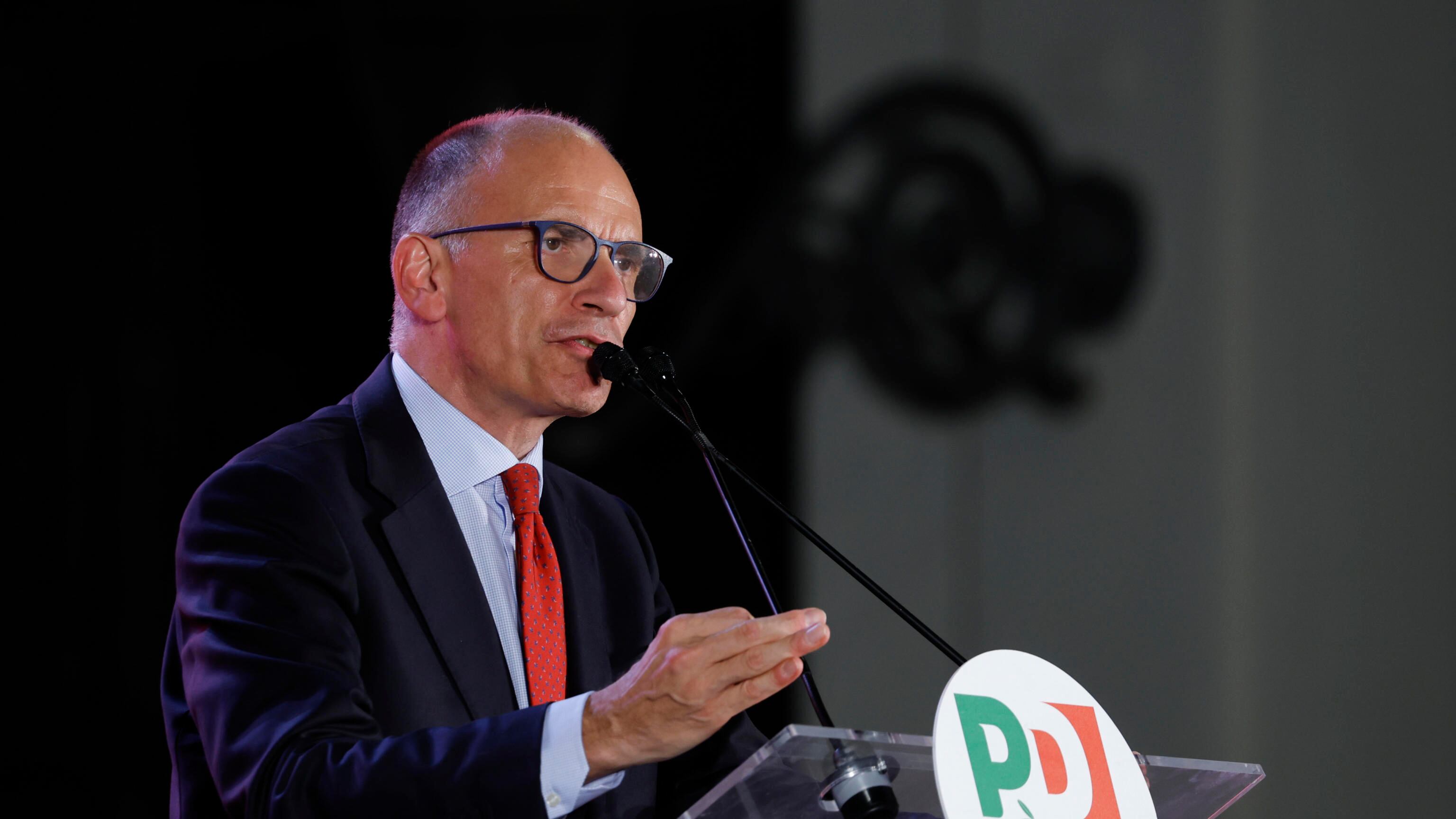 La vera priorità del Pd? Rispedire Letta in Francia