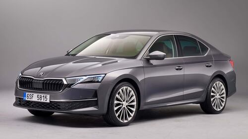 Skoda Octavia 2024, guarda tutte le foto 11