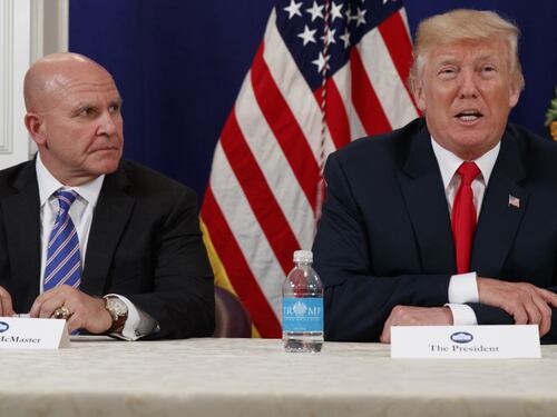 Trump caccia anche McMaster. Ma la Casa Bianca smentisce