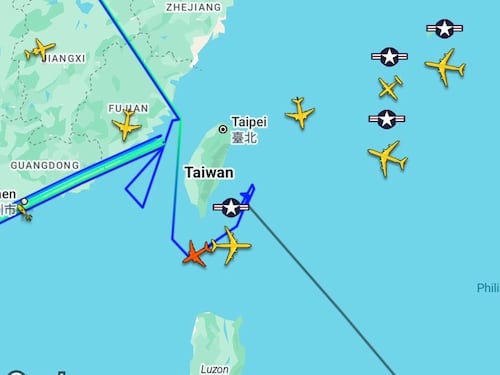 Aereo spia Usa in volo su drone cinese: cosa succede intorno a Taiwan