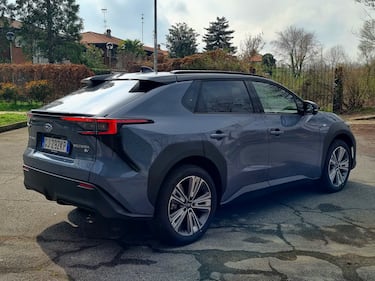 Subaru Solterra, le foto del primo fuoristrada 100% elettrico  11