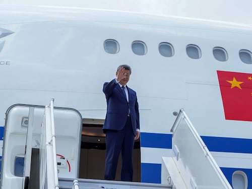 Xi a Washington, il vertice con Trump sotto i riflettori e le voci sulla sua salute