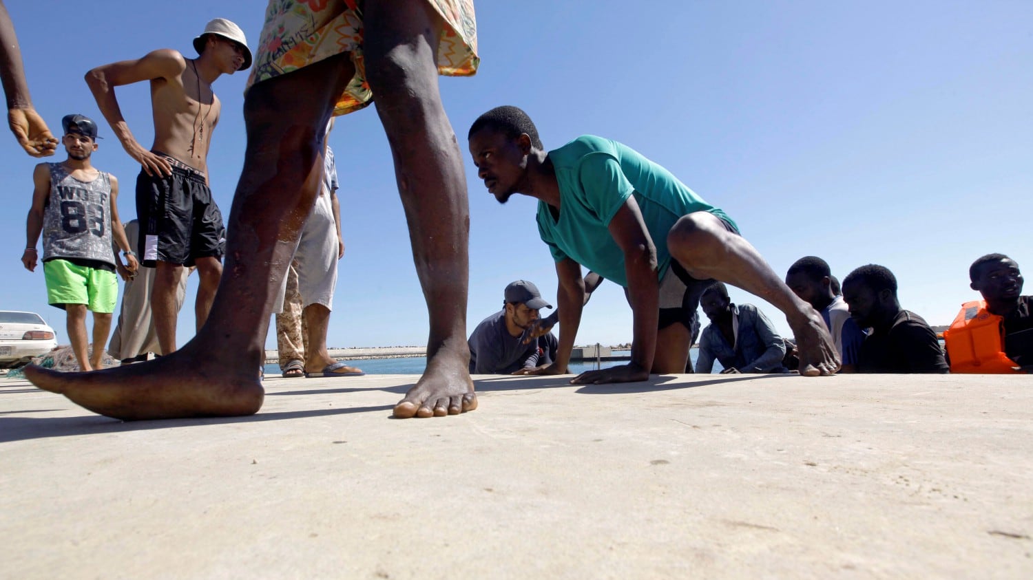"Chiarire l'accordo. I migranti rischiano trattamenti disumani"