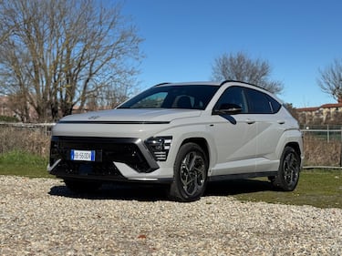 Hyundai Kona HEV: tutte le foto 10