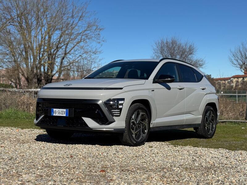 Hyundai Kona HEV: tutte le foto 10
