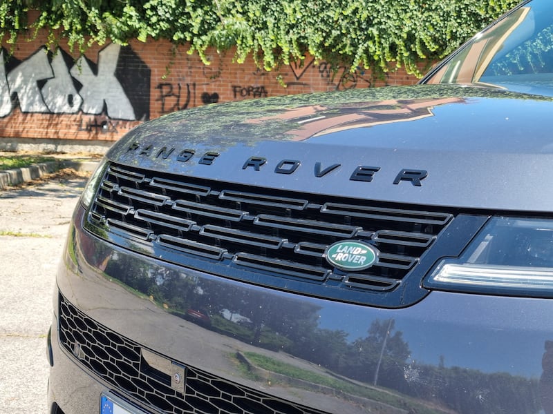Nuova Range Rover Sport, guarda la gallery della prova 8