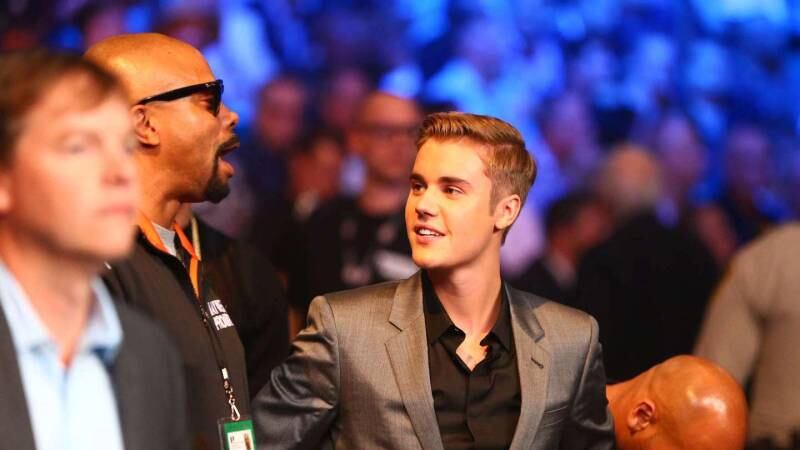Lutto per Justin Bieber. Tra le vittime del Bataclan c'è anche un suo amico