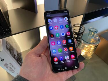 Samsung Galaxy Z Fold5, Z Flip5 e Watch6: guarda tutte le foto 16