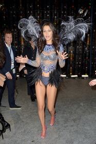 Bella Hadid, hot il suo Calendario dell'Avvento 30